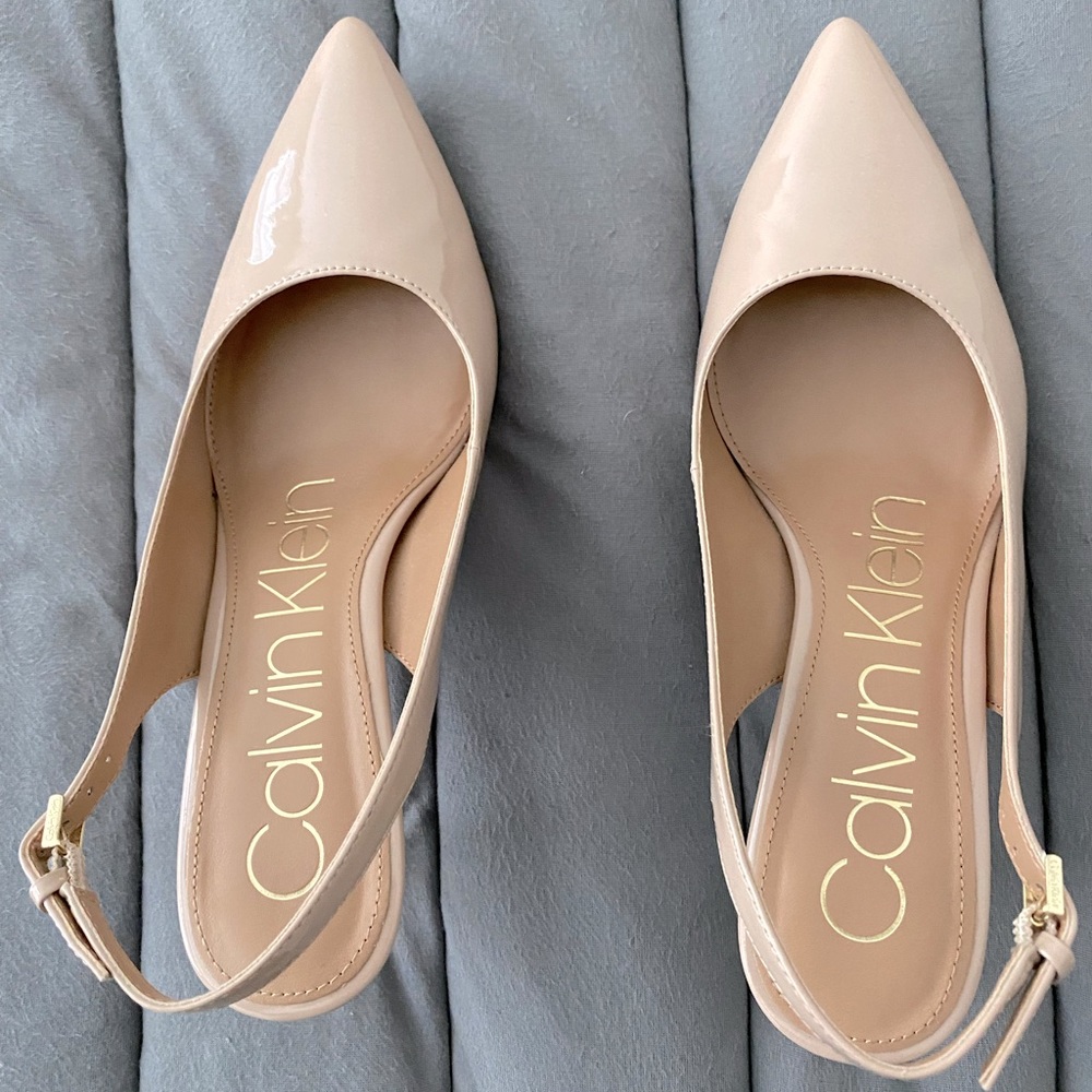 Women’s size 8.5 patent leather Calvin Klein heels